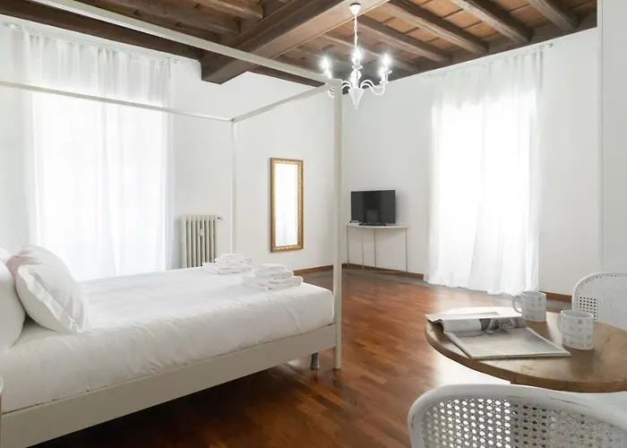 Daire Italianway Collection - Barberini Elegantia