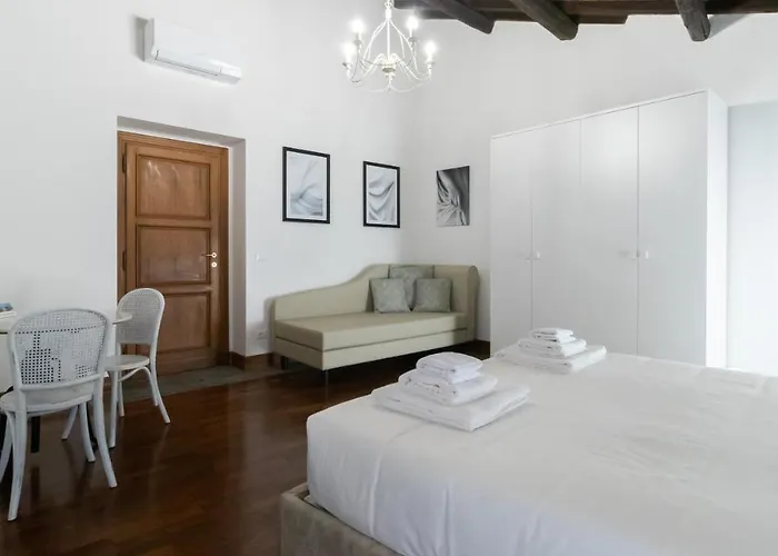 Italianway Collection - Barberini Elegantia דירה *
